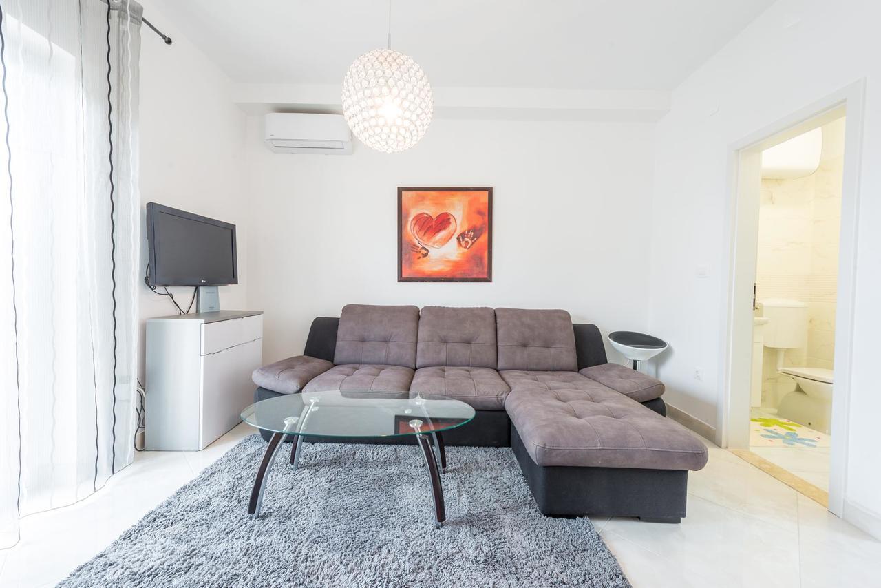 Markoc Apartment