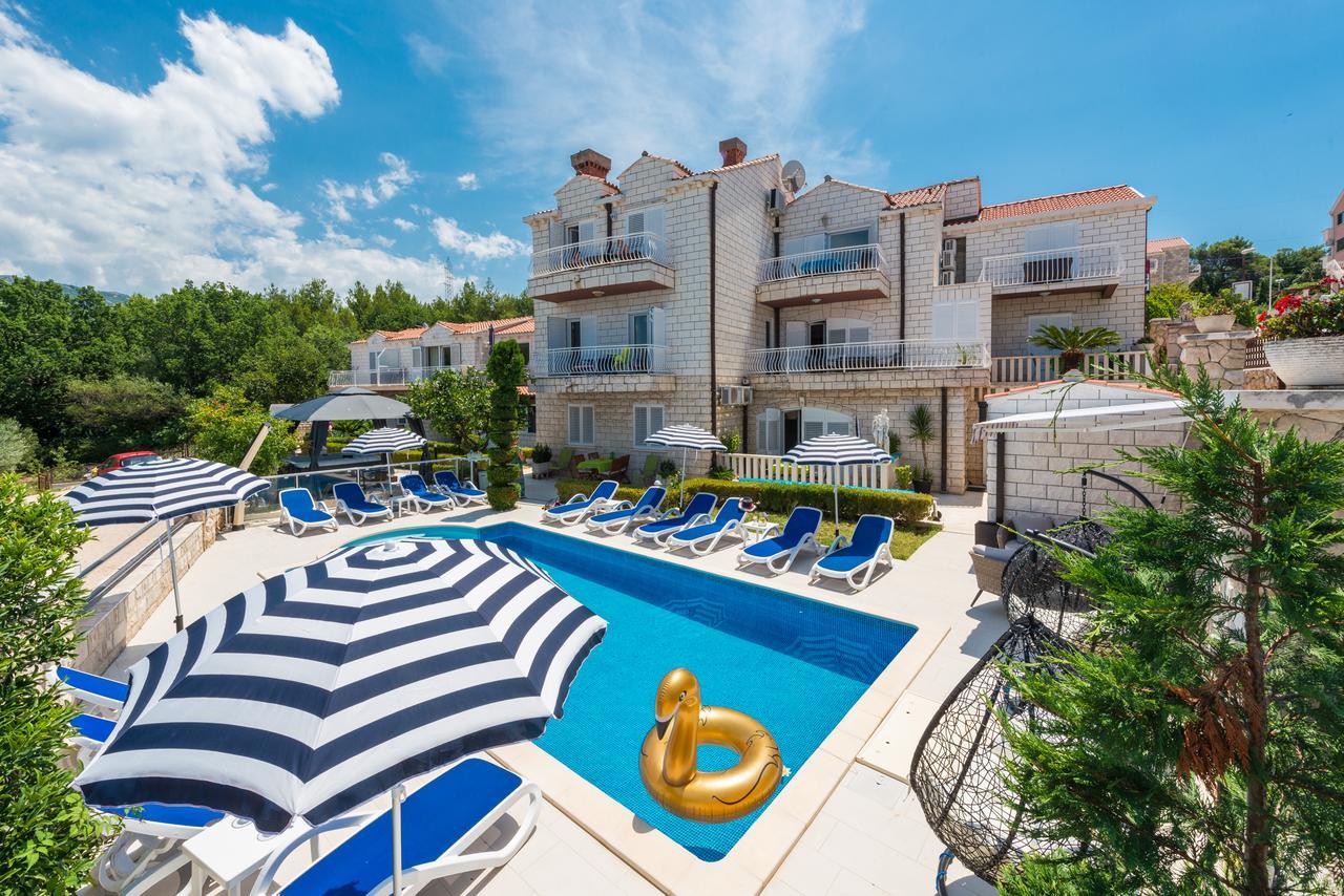 Apartment Markoc *